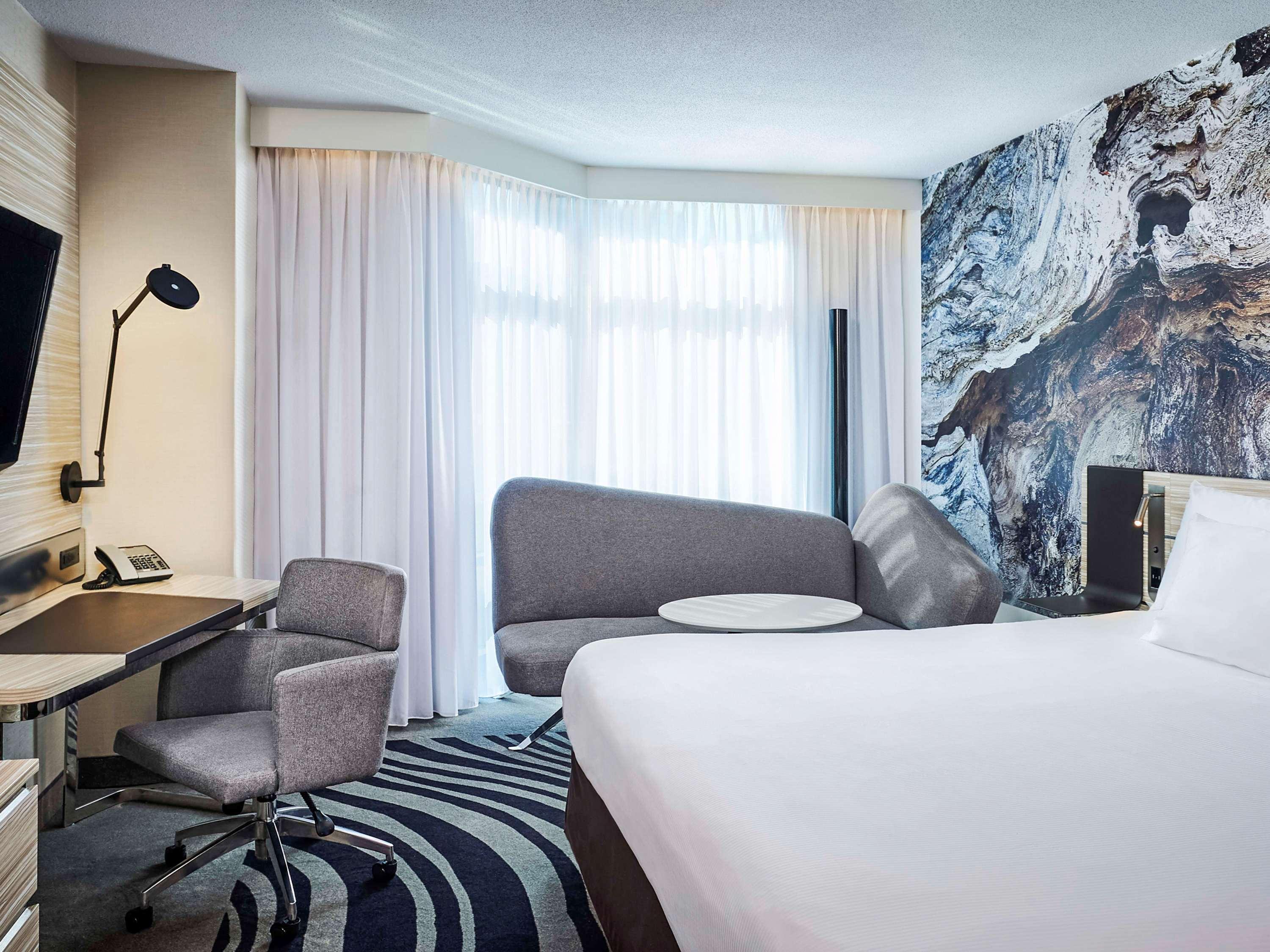 Novotel Toronto North York Exteriör bild