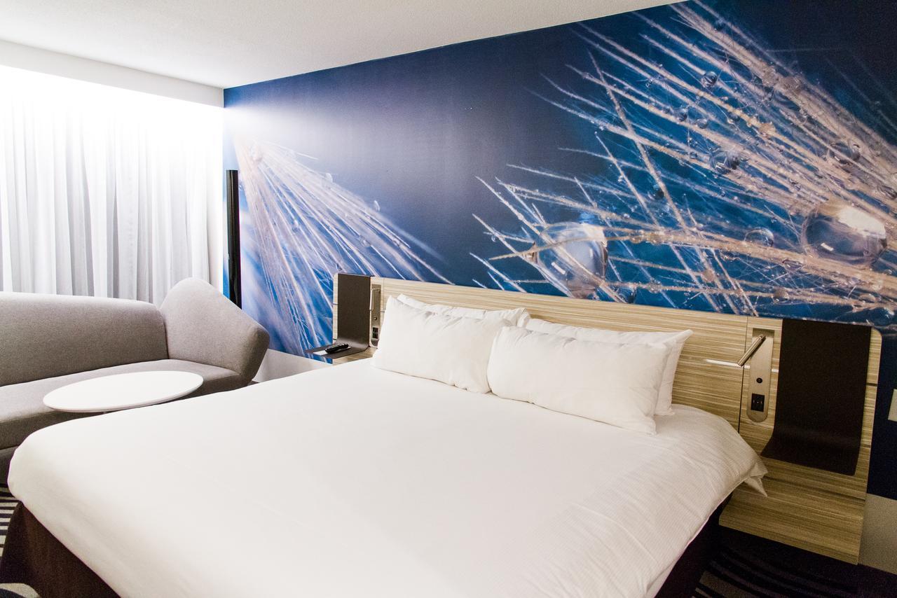 Novotel Toronto North York Exteriör bild