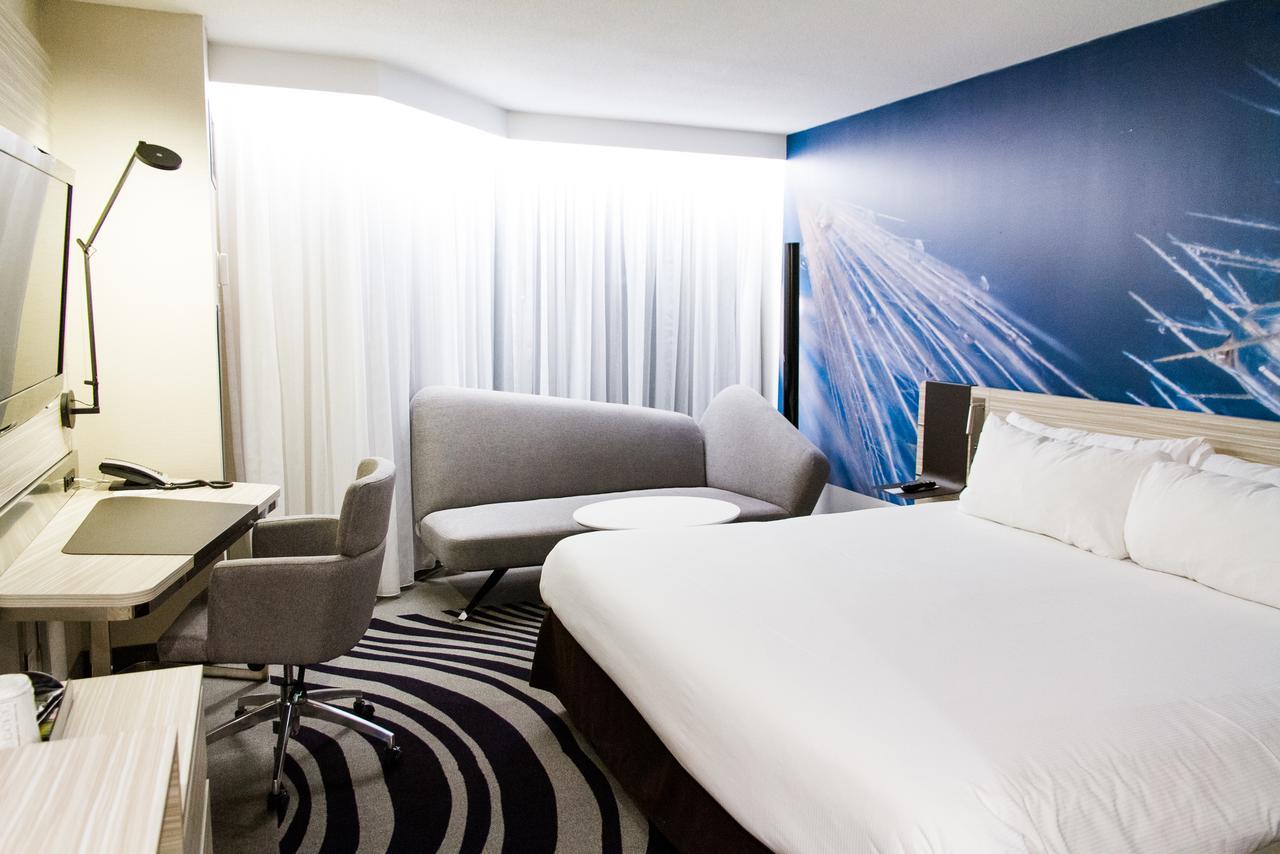Novotel Toronto North York Exteriör bild